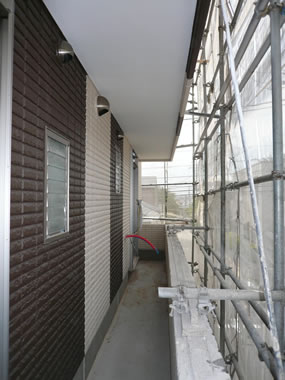 新築3階建1K11室　ピュア氷川台三番館　外壁上塗り完了